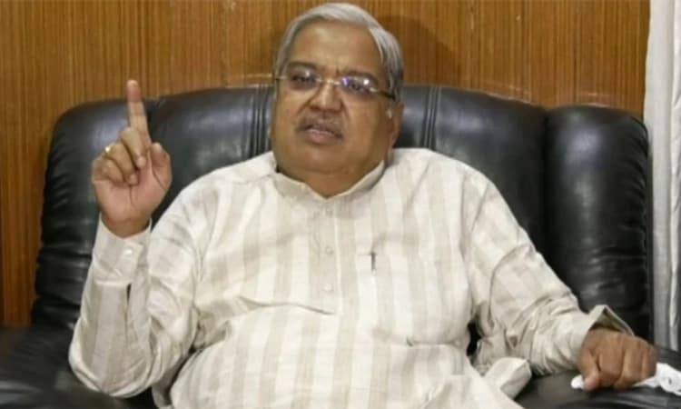 ನನ್ನ ಬಗ್ಗೆ ಮಾತಾಡುವಾಗ ಬಹಳ ಎಚ್ಚರದಿಂದಿರಿ… ಪಾಟೀಲ್ ಗೆ ಕಾರಜೋಳ ಎಚ್ಚರಿಕೆ