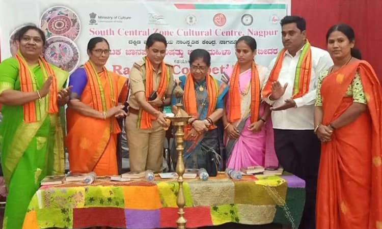 ರಂಗೋಲಿ ಸ್ಪರ್ಧೆಯಿಂದ ಭಾವೈಕ್ಯ ವೃದ್ದಿ