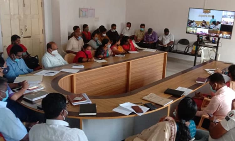 ಸಮನ್ವಯತೆಯಿಂದ ಕೊರೊನಾ ತಡೆಯಬೇಕು: ತಹಶೀಲ್ದಾರ್ ಶ್ವೇತಾ