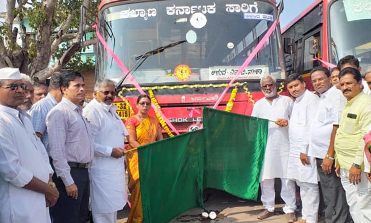 ಗ್ರಾಮೀಣ ಮಾರ್ಗದಲ್ಲಿ ಬಸ್‌ ಸಂಚಾರ