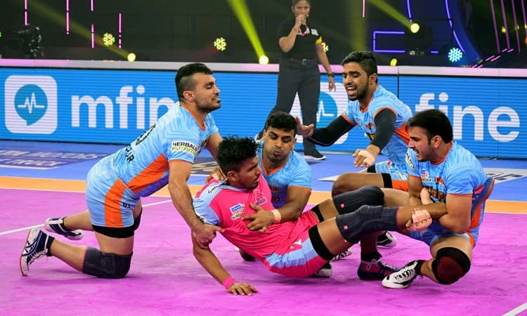 ಪ್ರೊ ಕಬಡ್ಡಿ 8ನೇ ಆವೃತ್ತಿ: ಬೆಂಗಾಲ್‌ಗೆ ಬೆದರಿದ ಪಿಂಕ್‌ ಪ್ಯಾಂಥರ್