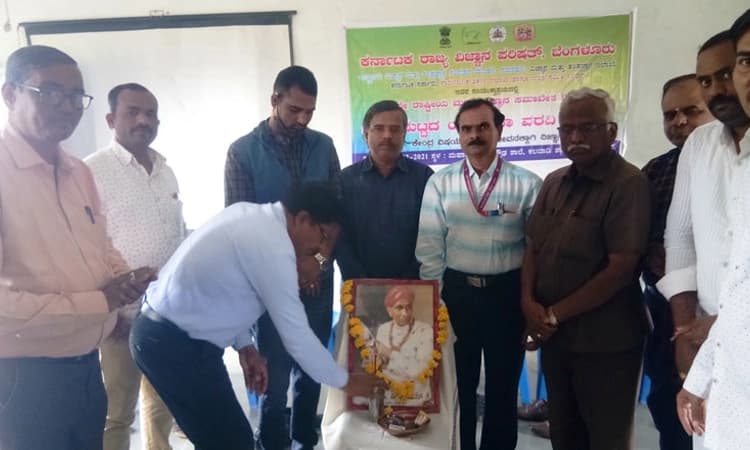 ವೈಜ್ಞಾನಿಕ ಮನೋಭಾವ ಅಗತ್ಯ