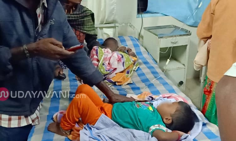 ಶ್ರೀನಿವಾಸಪುರ: ದೇವಸ್ಥಾನದ ಪ್ರಸಾದ ಸೇವಿಸಿ ಸುಮಾರು 50 ಮಂದಿ ಅಸ್ವಸ್ಥ!