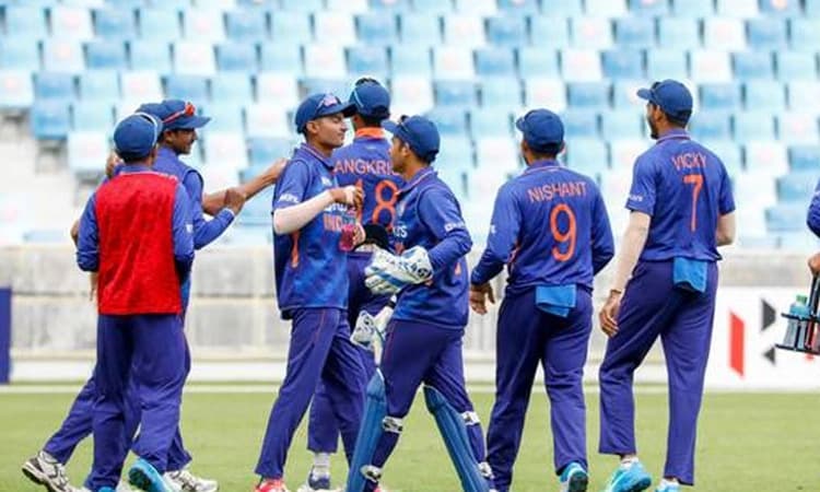 ಅಂಡರ್‌-19 ಏಷ್ಯಾಕಪ್: ಶ್ರೀಲಂಕಾವನ್ನು 9 ವಿಕೆಟ್‌ಗಳಿಂದ ಸೋಲಿಸಿ ಪ್ರಶಸ್ತಿ ಗೆದ್ದ ಭಾರತ