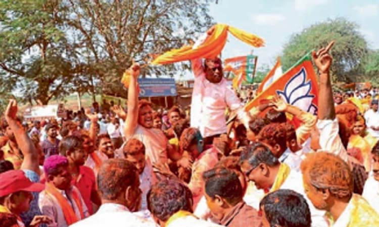 ಕಾಂಗ್ರೆಸ್‌ ಭದ್ರಕೋಟೆಯಲ್ಲಿ ಕಮಲ ಕಿಲ ಕಿಲ