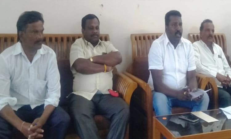 ಅಂಬೇಡ್ಕರ್ ವಿವಿದೊದ್ದೇಶ ಸಹಕಾರ ಸಂಘ ದುರ್ಬಳಕೆ: ಷೇರು ಹಣ ವಾಪಸ್ ನೀಡುವಂತೆ ಒತ್ತಾಯ