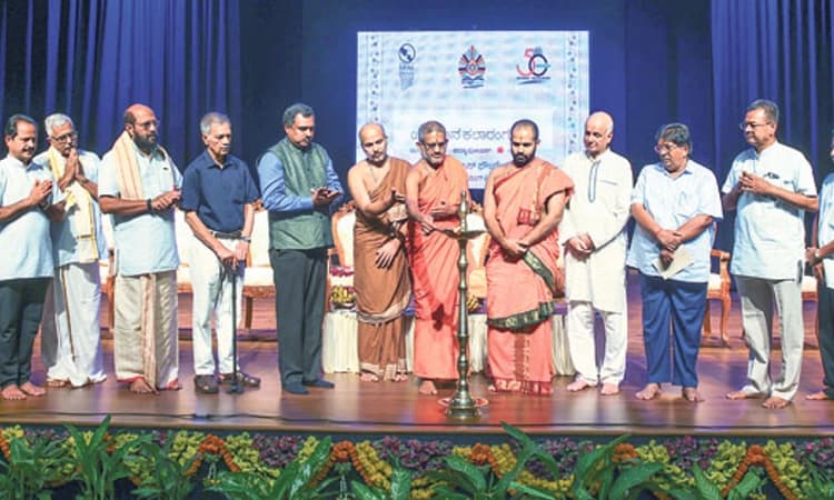 ಇನ್ನೊಬ್ಬರಿಗೆ ಬದುಕು ಕಟ್ಟಿಕೊಳ್ಳಲು ಅನುವಾಗುವುದೇ ಜೀವನ: ಪೇಜಾವರ ಶ್ರೀ