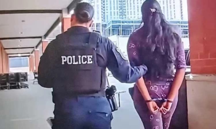 New Jersey: ಸ್ಥಳೀಯ ಶಾಪ್‌ ನಲ್ಲಿ ಕಳ್ಳತನ- ಇಬ್ಬರು ಭಾರತೀಯ ವಿದ್ಯಾರ್ಥಿನಿಯರ ಬಂಧನ