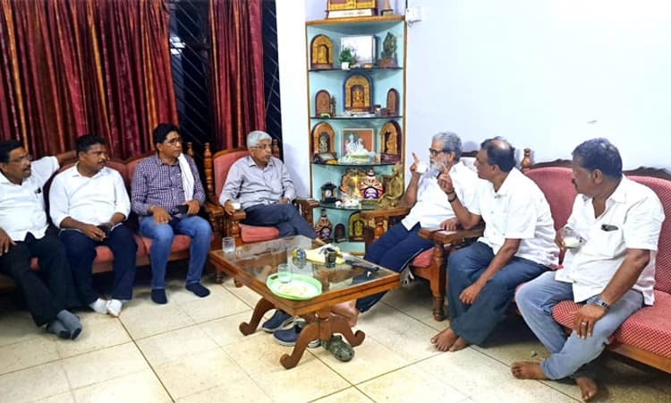 Congress;ಪ್ರತಾಪ್‌ಚಂದ್ರ ಶೆಟ್ಟಿ-ಜೆ.ಪಿ.ಹೆಗ್ಡೆ ಭೇಟಿ: ಕಾರ್ಯತಂತ್ರದ ಸಮಾಲೋಚನೆ