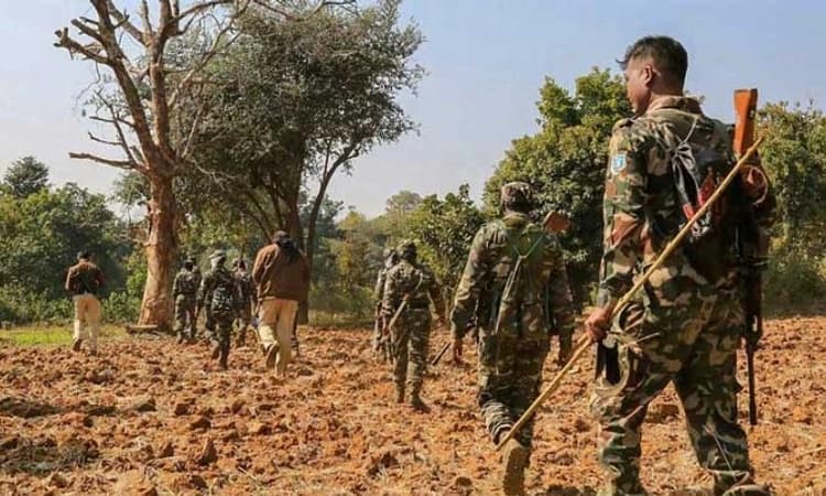 Chattisgarh: ಕಳೆದ 4 ತಿಂಗಳಲ್ಲಿ 80 ನಕ್ಸಲೀಯರ ಸಾವು, 125 ಮಂದಿ ಬಂಧನ; 150 ಶರಣಾಗತಿ!