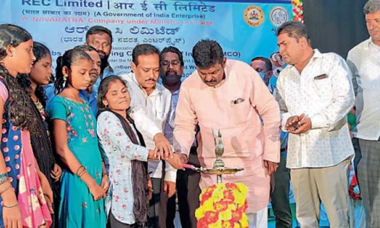 ವಿಕಲಚೇತನರ ವಿಶೇಷ ಕೌಶಲ ಬೆಳಗಲಿ: ಡಾ| ಪಾಟೀಲ್