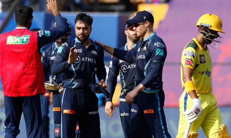 ಐಪಿಎಲ್ ನಲ್ಲಿ ಸೈಮಂಡ್ಸ್ ಗೌರವಾರ್ಥವಾಗಿ ಕಪ್ಪು ತೋಳುಪಟ್ಟಿಗಳನ್ನು ಧರಿಸಿ ಆಟ