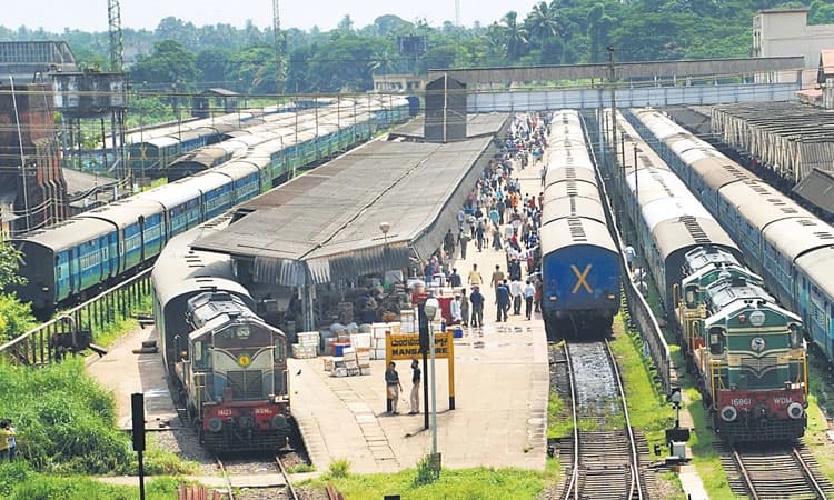 ಮಂಗಳೂರು ಸೆಂಟ್ರಲ್‌; 2 ಪ್ರತ್ಯೇಕ ರೈಲ್ವೇ ಪ್ಲಾಟ್‌ಫಾರಂ