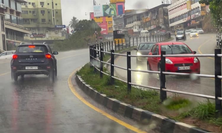 ಕರಾವಳಿಯಾದ್ಯಂತ ದಿನವಿಡೀ ಉತ್ತಮ ಮಳೆ; ಮಳೆಗಾಲದ ನೆನಪು