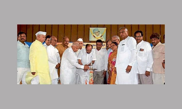 ಪ್ರಜಾಪ್ರಭುತ್ವ ವ್ಯವಸ್ಥೆ ಕಸಿಯಲು ಹುನ್ನಾರ