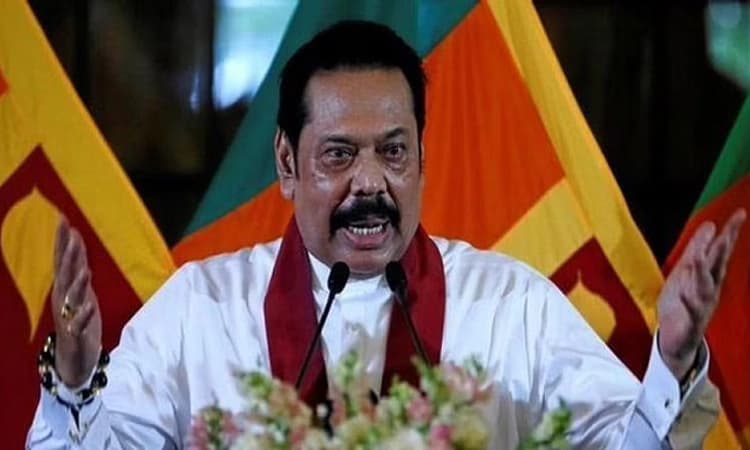 Developments: ಮುಂದುವರಿದ ಹಿಂಸಾಚಾರ; ರಾಜಪಕ್ಸ, ಕುಟುಂಬ ಸದಸ್ಯರು ನೌಕಾನೆಲೆಗೆ ಸ್ಥಳಾಂತರ