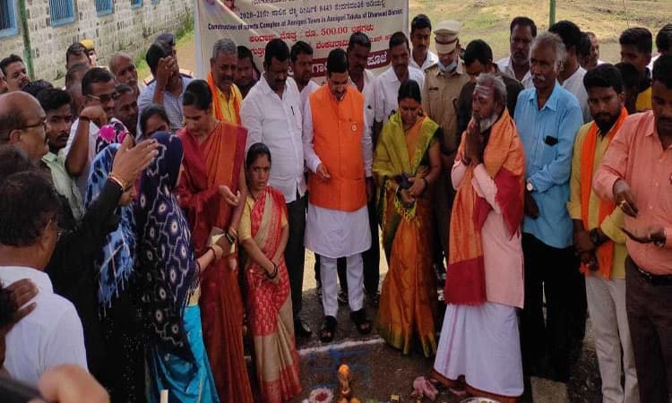 ಗ್ರಾಮೀಣ ಕ್ರೀಡಾಪಟುಗಳ ಉತ್ತೇಜನಕ್ಕೆ ಕ್ರೀಡಾಂಗಣ ನಿರ್ಮಾಣ