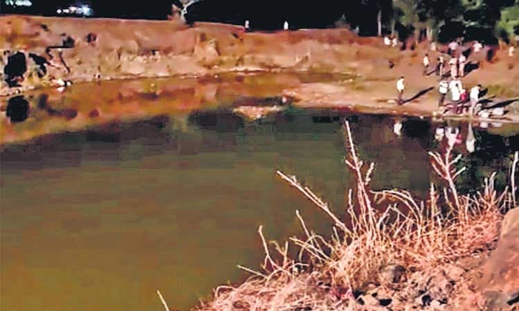 ಕೋರೆಯಲ್ಲಿ ಮುಳುಗಿ ಒಂದೇ ಕುಟುಂಬದ ಐವರ ಸಾವು 