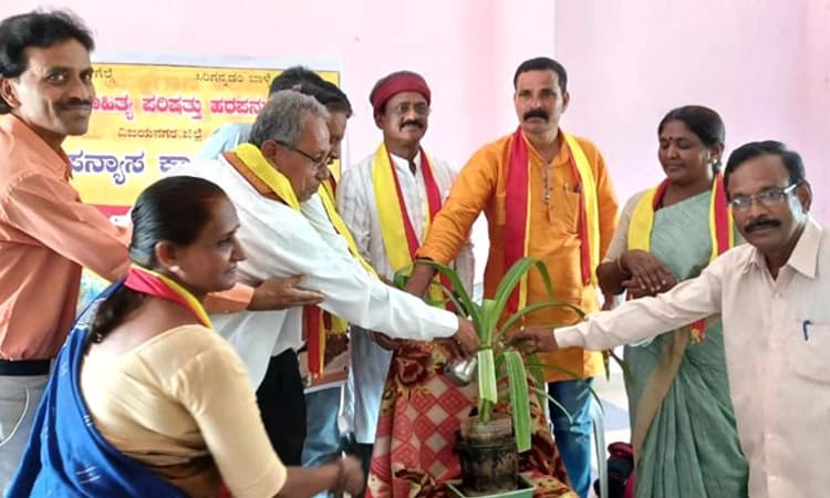 ಸರ್ಕಾರಿ ಶಾಲೆ ಉಳಿಸುವ ಕಾರ್ಯ ಮಾಡಿ