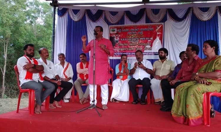 ಮೋಕ್ಷಗಿರಿ: ವಿ.ಹಿಂ.ಪ ಭಜರಂಗದಳ ನೇತೃತ್ವದಲ್ಲಿ ಸಾರ್ವಜನಿಕ ಗೋಪೂಜೆ