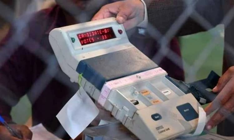 ಪಶ್ಚಿಮಬಂಗಾಳದ ಬಿಜೆಪಿ ಭದ್ರಕೋಟೆಯಲ್ಲಿ ಟಿಎಂಸಿ ಗೆಲುವು, 2 ಲೋಕಸಭೆಯಲ್ಲಿ ಬಿಜೆಪಿ ಮುನ್ನಡೆ