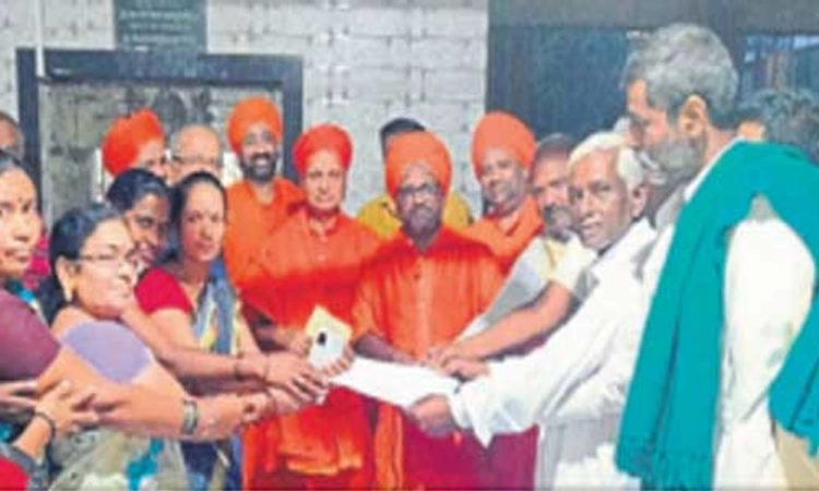 ಮೂರುಸಾವಿರ ಮಠದ ಆಸ್ತಿ ಮಠಕ್ಕೆ ಬಿಟ್ಟು ಕೊಡಿ