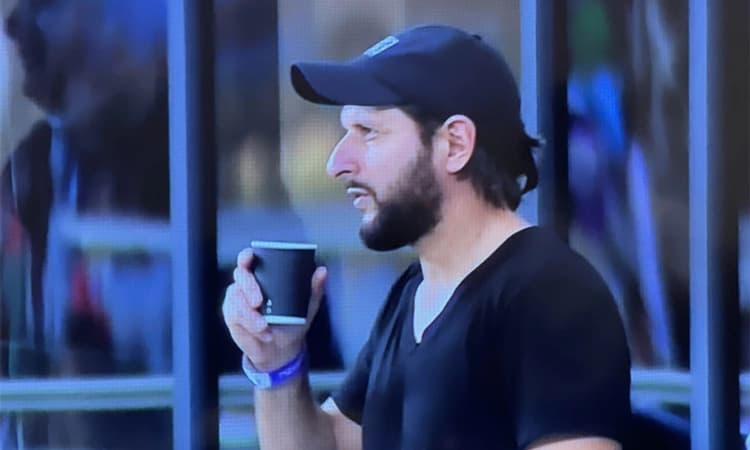 ಭಾರತ ತಂಡದ ಸೆಮಿ ಪ್ರವೇಶ ಪವಾಡವಲ್ಲದೆ ಬೇರೇನೂ ಅಲ್ಲ:ಟ್ರೋಲ್ ಮಾಡಿದ ಅಫ್ರಿದಿ