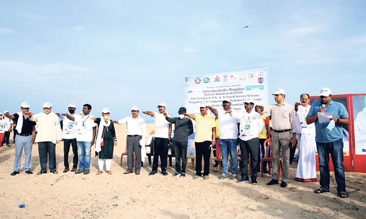 ಕಡಲ ಕಿನಾರೆಗಳ ಬೃಹತ್‌ ಸ್ವಚ್ಛತಾ ಅಭಿಯಾನ