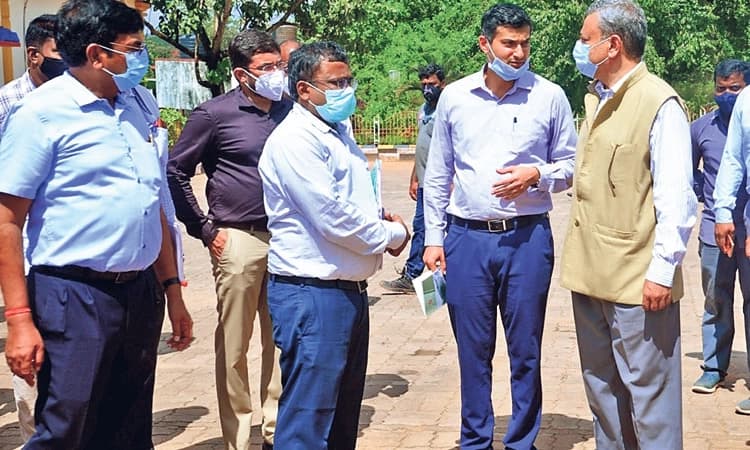 ಮಣ್ಣು ಕುಸಿತ ತಡೆಗೆ ಶಾಶ್ವತ ಯೋಜನೆ: ಸಂಜೀವ್‌ ಕಿಶೋರ್‌