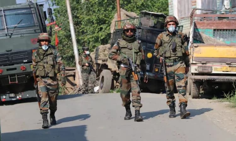 ವಲಸೆ ಕಾರ್ಮಿಕರ ಹತ್ಯೆಗೆ ನೆರವು ನೀಡುತ್ತಿದ್ದ ಉಗ್ರನನ್ನು ಹತ್ಯೆ ಮಾಡಿದ ಭದ್ರತಾ ಪಡೆ