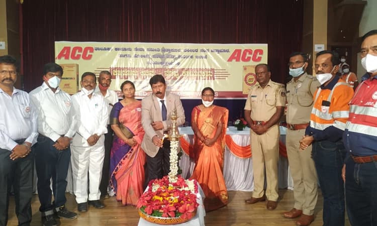 ಸಂಘಟಿತ ಹೋರಾಟ ಶ್ರಮಿಕರ ಹಕ್ಕು