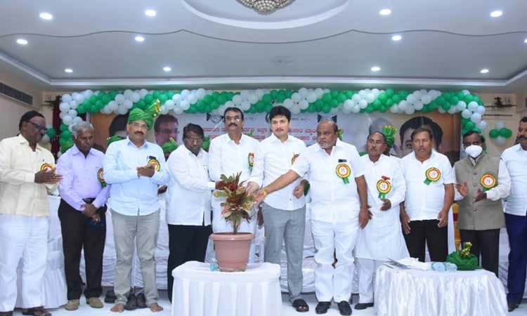 ಡ್ರೋಣ್ ಮೂಲಕ ಕೀಟನಾಶಕ ಸಿಂಪಡಣೆ: ಕೆಕೆಆರ್ ಡಿಬಿಯಿಂದ ಪ್ರಾಯೋಗಿಕ ಜಾರಿ