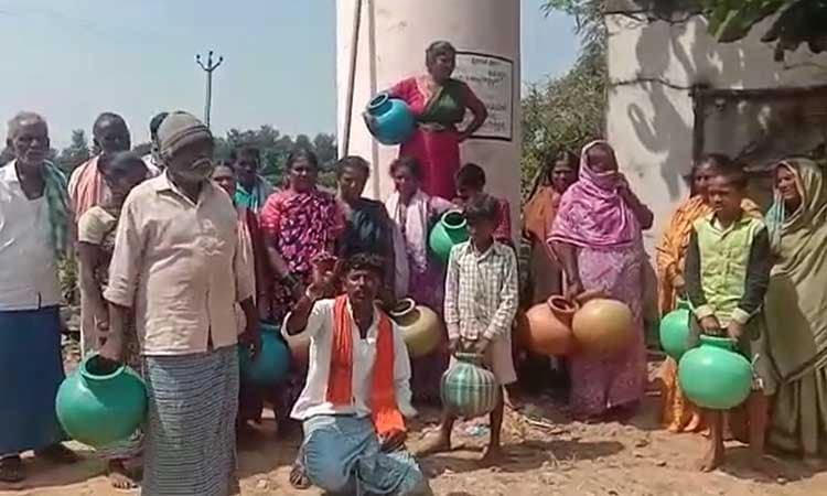 ದಾವಣಗೆರೆ: ದಲಿತರ ಬಡಾವಣೆಯಲ್ಲಿ ನೀರಿಗಾಗಿ ಹಾಹಾಕಾರ