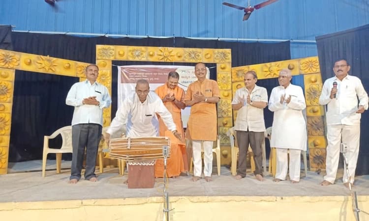 ಗ್ರಾಮೀಣ ಕಲೆ ಜೀವನದ ಮೌಲ್ಯ: ಶ್ರೀ