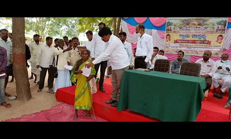 ಮಧ್ಯವರ್ತಿಗಳಿಂದ ಮೋಸ ಹೋಗದಿರಿ