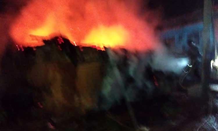 ವಿದ್ಯುತ್ ಶಾರ್ಟ್ ಸರ್ಕ್ಯೂಟ್ ಗುಡಿಸಲು ಮನೆ‌ಸುಟ್ಟು ಭಸ್ಮ