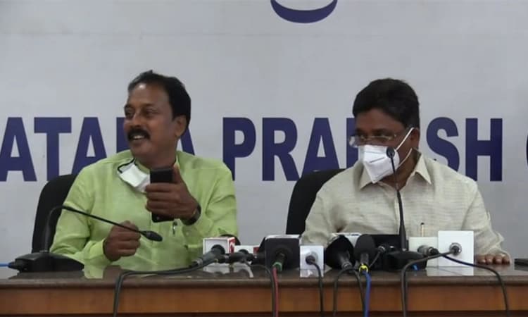 ಕಚೇರಿಯಲ್ಲೇ ಡಿಕೆಶಿ ವಿರುದ್ಧ ಮಾತು: ಕಾಂಗ್ರೆಸ್ ಮಾಧ್ಯಮ ಸಂಯೋಜಕ ಸಲೀಂ ಅಮಾನತು