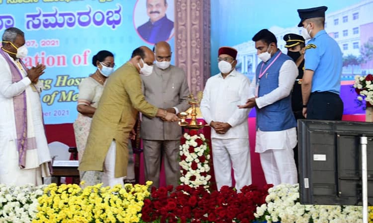 ಮೂಢನಂಬಿಕೆ ಮೀರಿ ಚಾಮರಾಜನಗರಕ್ಕೆ ಬಂದ ಬೊಮ್ಮಾಯಿ