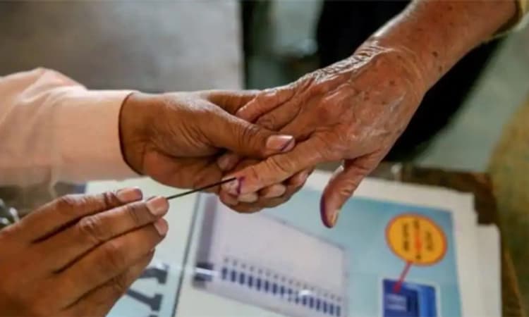 ಭವಾನಿಪುರ್ ಅಖಾಡದಲ್ಲಿ ಮಮತಾ, ಪ್ರಿಯಾಂಕಾ; ನೀರಸ ಮತದಾನ, ಈ ಬಾರಿ ಗೆಲುವು ಯಾರಿಗೆ?