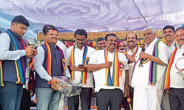 350 ಕ್ಕೂ ಹೆಚ್ಚು ಗ್ರಾಮಗಳಲ್ಲಿ ಡೇರಿ ಸಂಘ ಸ್ಥಾಪನೆ