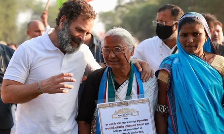 ಮೇಧಾ ಪಾಟ್ಕರ್ ರೊಂದಿಗೆ ರಾಹುಲ್ ಹೆಜ್ಜೆ: ಪ್ರಧಾನಿ ಮೋದಿ ಕಿಡಿ