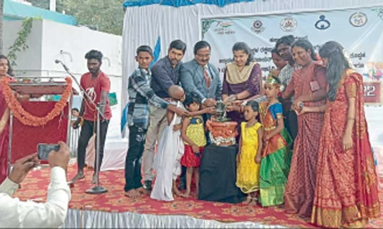 ಮಕ್ಕಳಿಗೆ ಘನತೆಯ ಬದುಕು ಕಟ್ಟಿಕೊಡಿ; ಫೌಜಿಯಾ