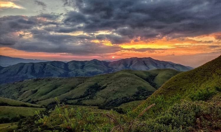 ಪ್ರವಾಸಿಗರ ಸ್ವರ್ಗ ಕ್ಯಾತನಮಕ್ಕಿಗೆ ಒಮ್ಮೆ ಭೇಟಿ ನೀಡಿ… ಟ್ರಕ್ಕಿಂಗ್ ಪ್ರಿಯರಿಗೂ ಹೇಳಿ ಮಾಡಿಸಿದ ಸ್ಥಳ