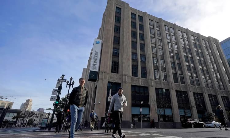 ದಿನಕ್ಕೆ ಹದಿನೆಂಟು ಗಂಟೆ ಕೆಲಸ : ಕೆಲವೆಡೆ ಟ್ವಿಟರ್‌ ಕಚೇರಿಗಳೇ ಬಂದ್‌