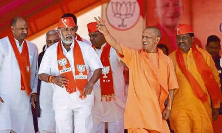 ಕಾಂಗ್ರೆಸ್‌ ಇದ್ದರೆ ಮಂದಿರ ನಿರ್ಮಾಣವಾಗುತ್ತಿತ್ತೇ? ಉ.ಪ್ರ.ಸಿಎಂ ಯೋಗಿ ಆದಿತ್ಯನಾಥ್‌ ಪ್ರಶ್ನೆ