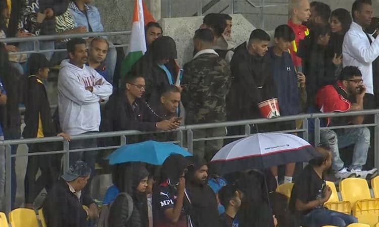 ಕಿವೀಸ್ ಕದನಕ್ಕೆ ಪಾಂಡ್ಯ ಪಡೆ ಸಜ್ಜು: ಮಳೆ ಕಾಟಕ್ಕೆ ಪಂದ್ಯಾರಂಭ ವಿಳಂಬ