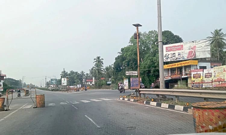 ನಿರಂತರ ಅಪಘಾತ; ಎಚೆತ್ತುಕೊಳ್ಳಬೇಕಿದೆ ಆಡಳಿತ ವ್ಯವಸ್ಥೆ