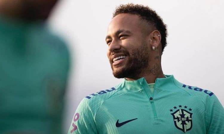 ವಿಶ್ವಕಪ್‌ ಫುಟ್ ಬಾಲ್‌ ಕ್ಷಣಗಣನೆ: ಬ್ರಝಿಲ್‌ ತಂಡ ಸೇರಿಕೊಂಡ ನೇಯ್ಮರ್‌