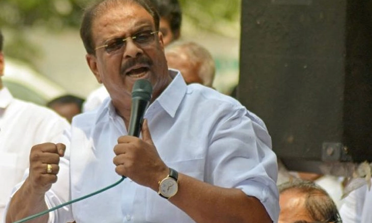 ನೆಹರು ಆರ್‌ಎಸ್‌ಎಸ್ ನವರನ್ನು ಸಂಪುಟಕ್ಕೆ ಸೇರಿಸಿಕೊಂಡ ಮಹಾನ್ ನಾಯಕ: ಸುಧಾಕರನ್
