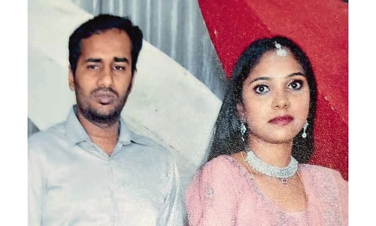 ಪತ್ನಿ ಅತೃಪ್ತಿಗೆ ಬೇಸತ್ತು ತಾಯಿ-ಮಗ ಆತ್ಮಹತ್ಯೆ